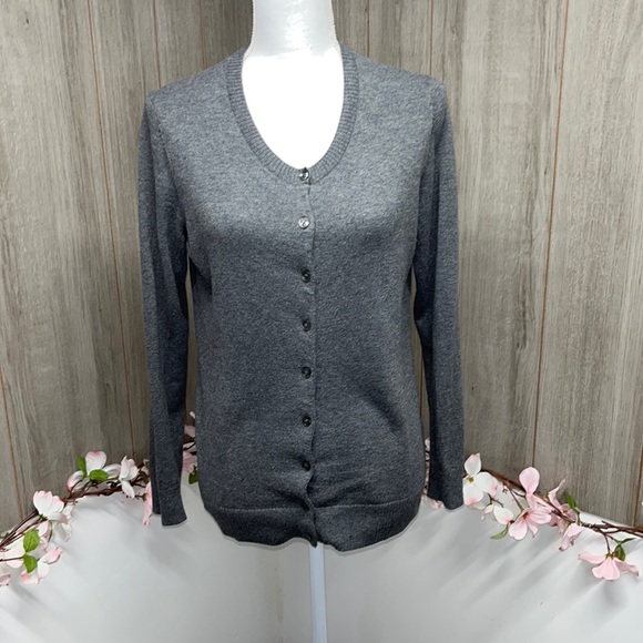 GAP Sweaters - GAP Sweater